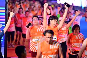 BIB: 25469, 211, 059, 29600, 29672
                            <button type="button" onclick="openModal(23154013)" class="btn btn-primary btn-sm float-right btn-popup" data-toggle="modal" data-target=".modal-high-quality">
                        <i class="fas fa-shopping-cart"></i> Add to Cart
                    </button>
                                            <button type="button" onclick="isThisMe(23154013, true)" class="btn btn-success btn-sm float-right btn-popup btn-isme hidden" data-toggle="tooltip" data-placement="bottom" title="นี่คือรูปของคุณใช่ไหม คลิกที่นี่เพื่อเอาเข้าอัลบั้ม">
                        <i class="fas fa-plus"></i> Add to album
                    </button>
                    <button type="button" onclick="isThisMe(23154013, false)" class="btn btn-warning btn-sm float-right btn-popup btn-isnotme hidden">
                        <i class="fas fa-ban"></i> Remove from album
                    </button>